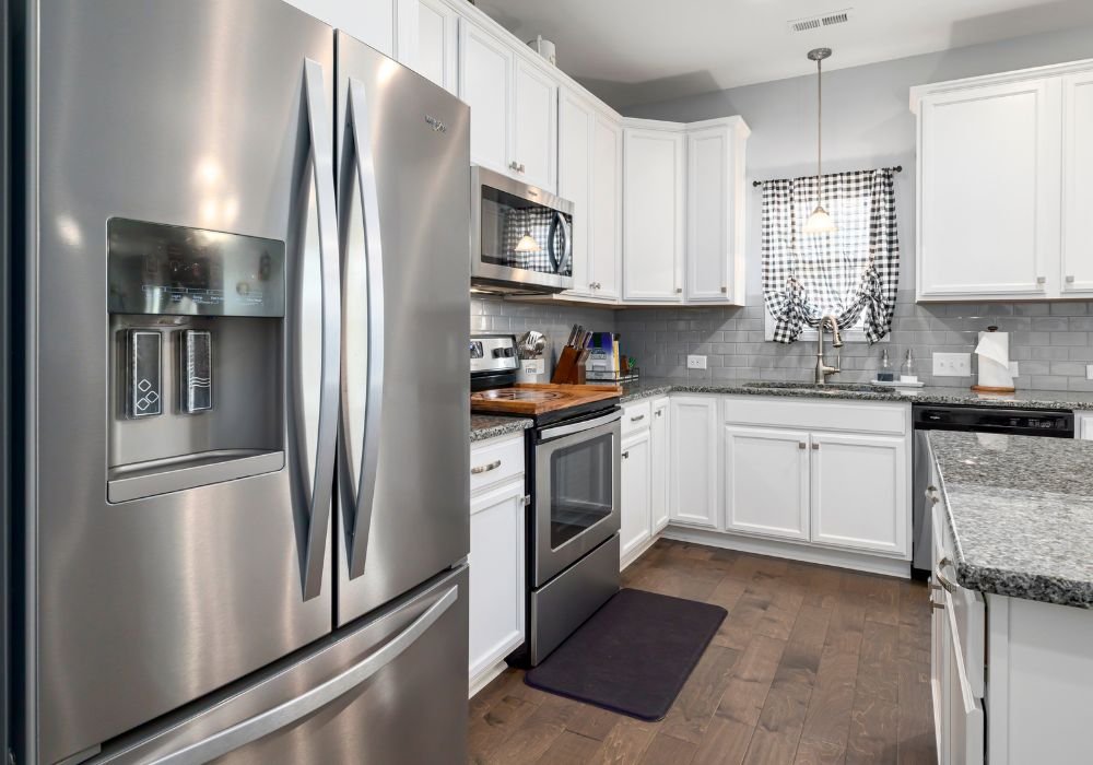 Looking for Quick Sub Zero Ice Maker Repair repair in Phoenix, AZ? 🛠️ Call (602) 962-2732 for expert service. Certified Sub Zero Technicians⭐⭐⭐⭐⭐